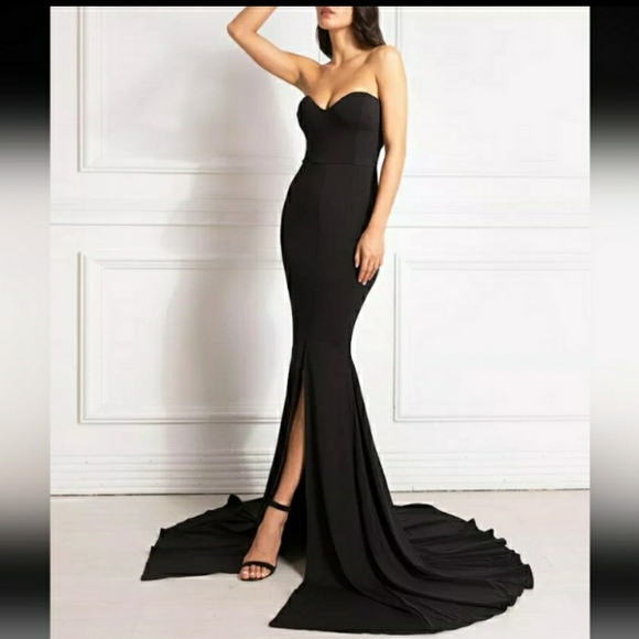 Sexy Strapless Black Dress - Picture 16 of 16